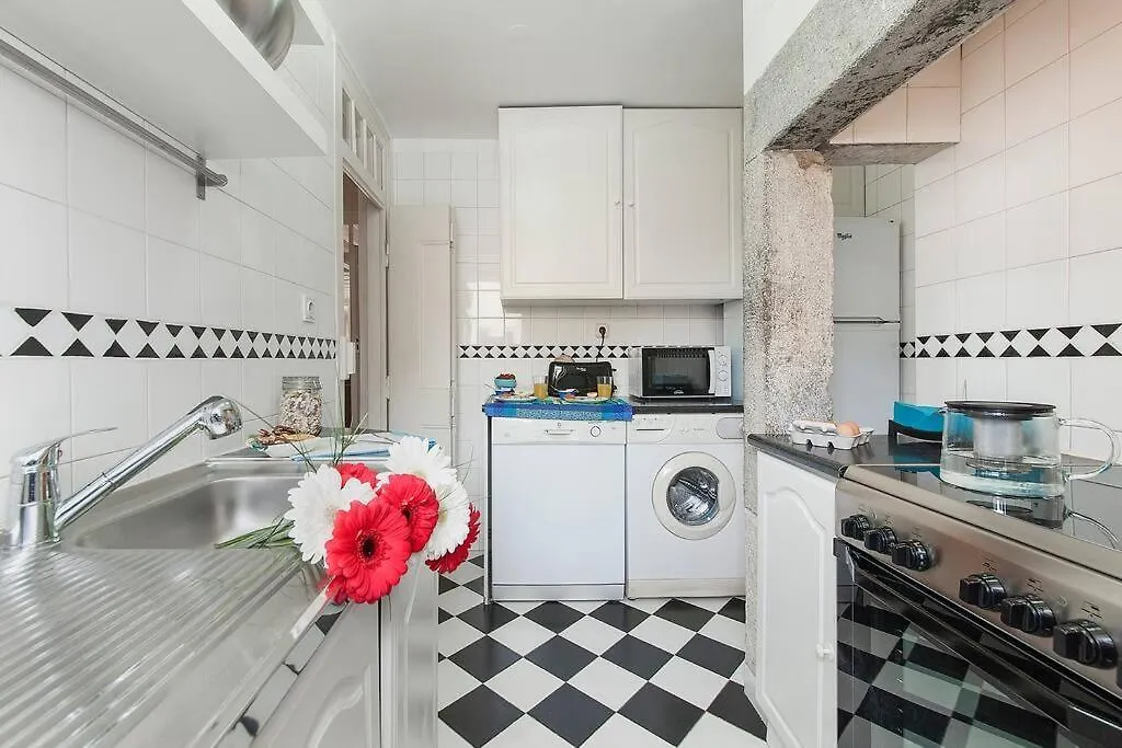 ליסבון Charming 2 Bedroom Apartment Avenida Da Liberdade 0*,