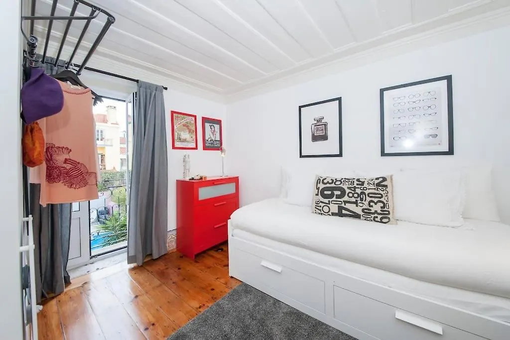 ליסבון Charming 2 Bedroom Apartment Avenida Da Liberdade פורטוגל